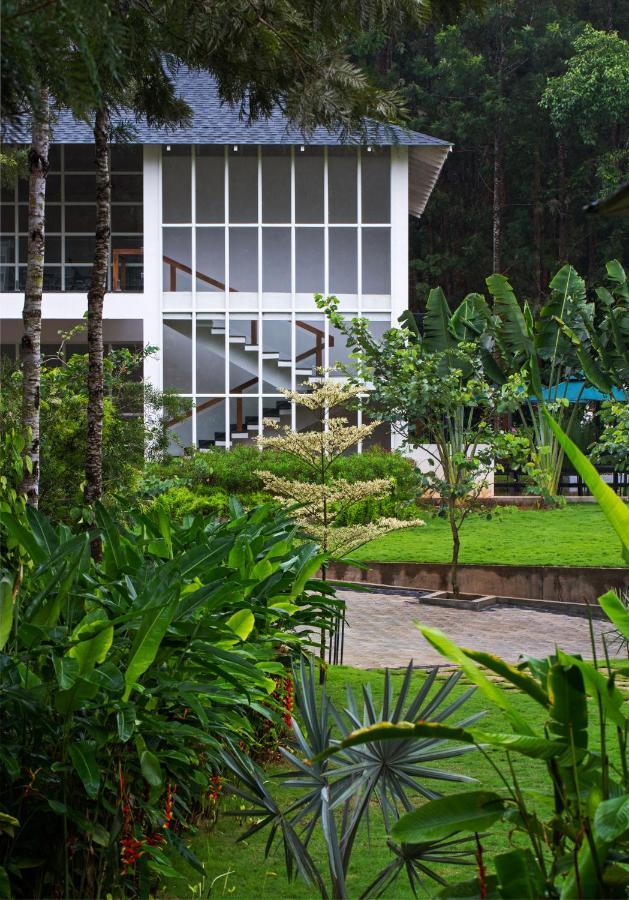 Hotel Vismita County Chikmagalūr Exterior foto
